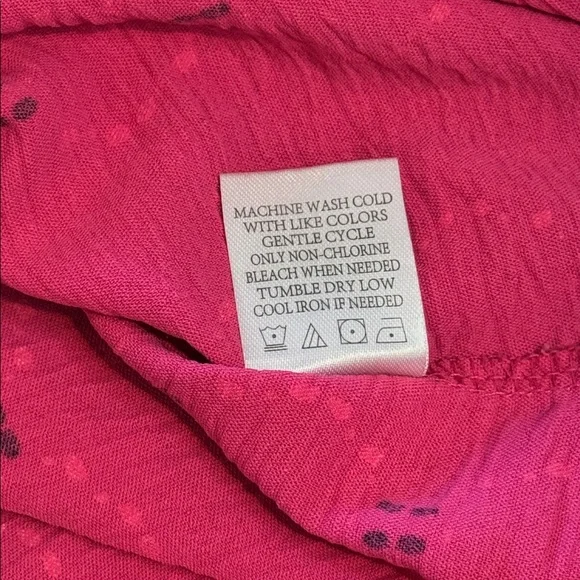 Adrienne Vittadini Bright Fuchsia Blouse; women’s size medium - Picture 8 of 12